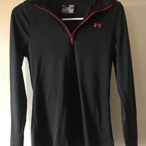 Woman’s Under armor lightweight sweatshirt